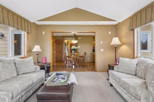 4159 Pennsylvania Avenue, Saint Paul, MN 55123