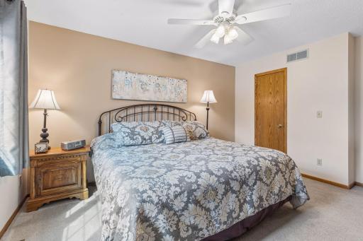 4159 Pennsylvania Avenue, Saint Paul, MN 55123