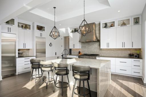 7737 Prairie Grass Pass, Prior Lake, MN 55372