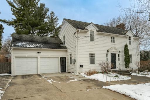 1322 7th Street SW, Rochester, MN 55902