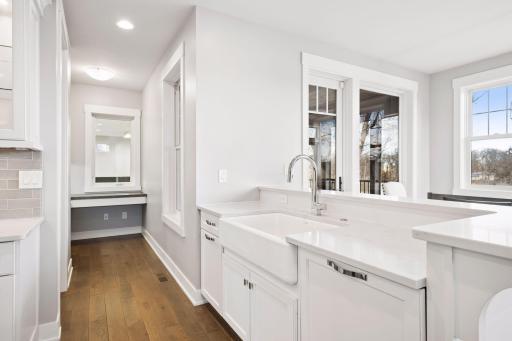 726 Woodland Hill Court - Spacecrafting - 0025.jpg