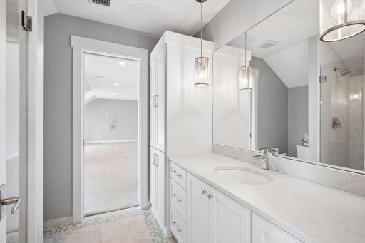 726 Woodland Hill Court - Spacecrafting - 0047.jpg