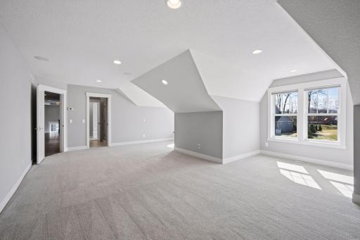 726 Woodland Hill Court - Spacecrafting - 0046.jpg