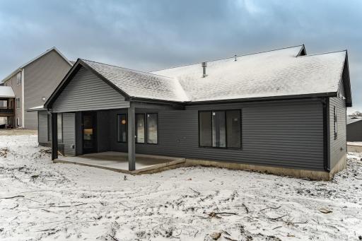 2844 Pinewood Ridge Drive SE, Rochester, MN 55904