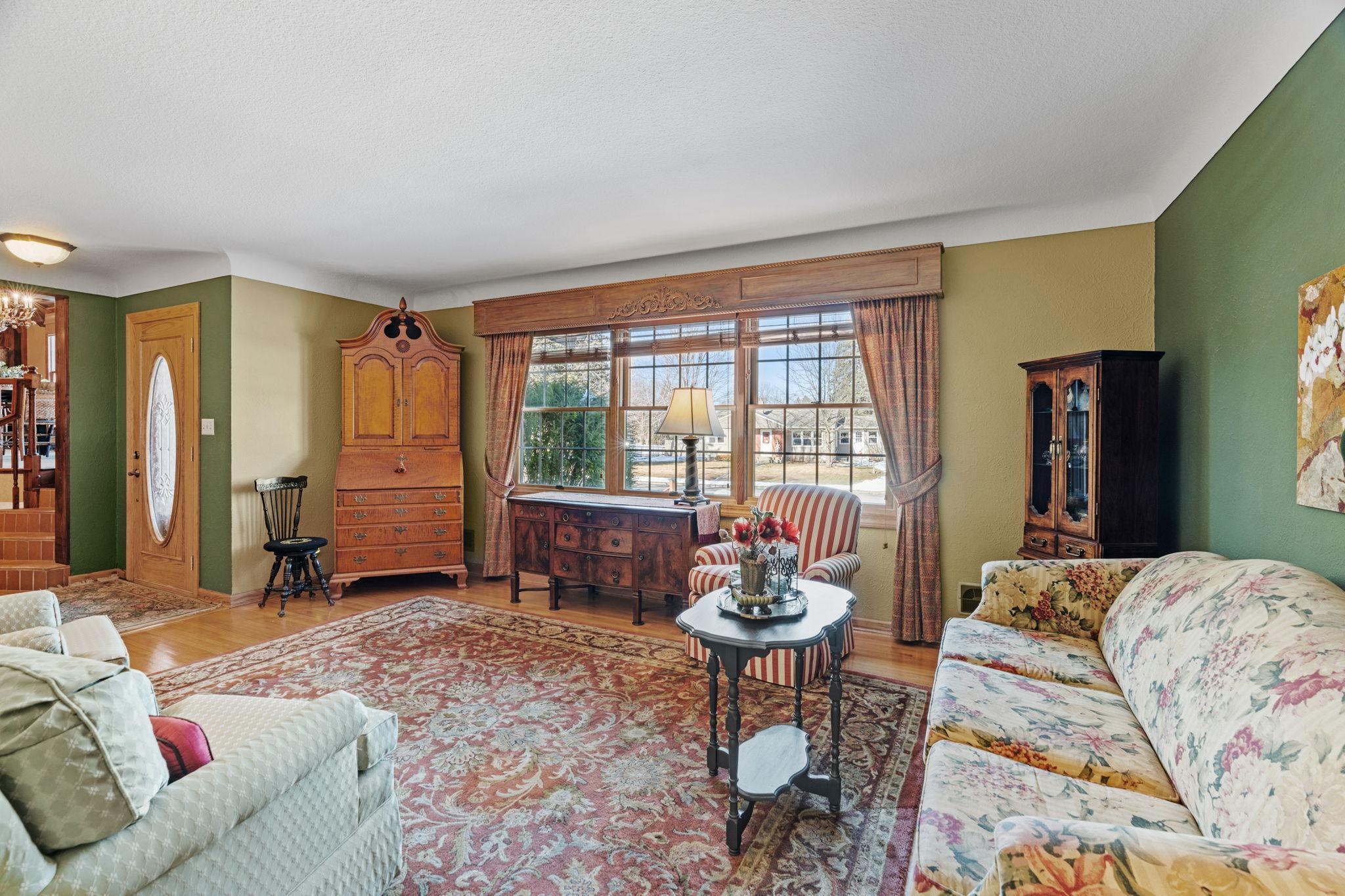 Another living room view. Classic coved ceilings