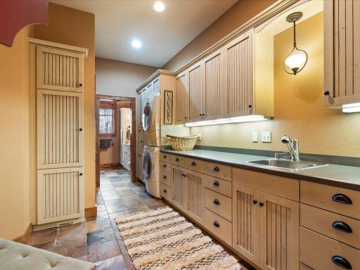 Full Bath - Attached Laundry Room - Main Floor