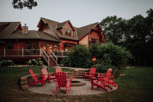Back Deck - Fire Pit