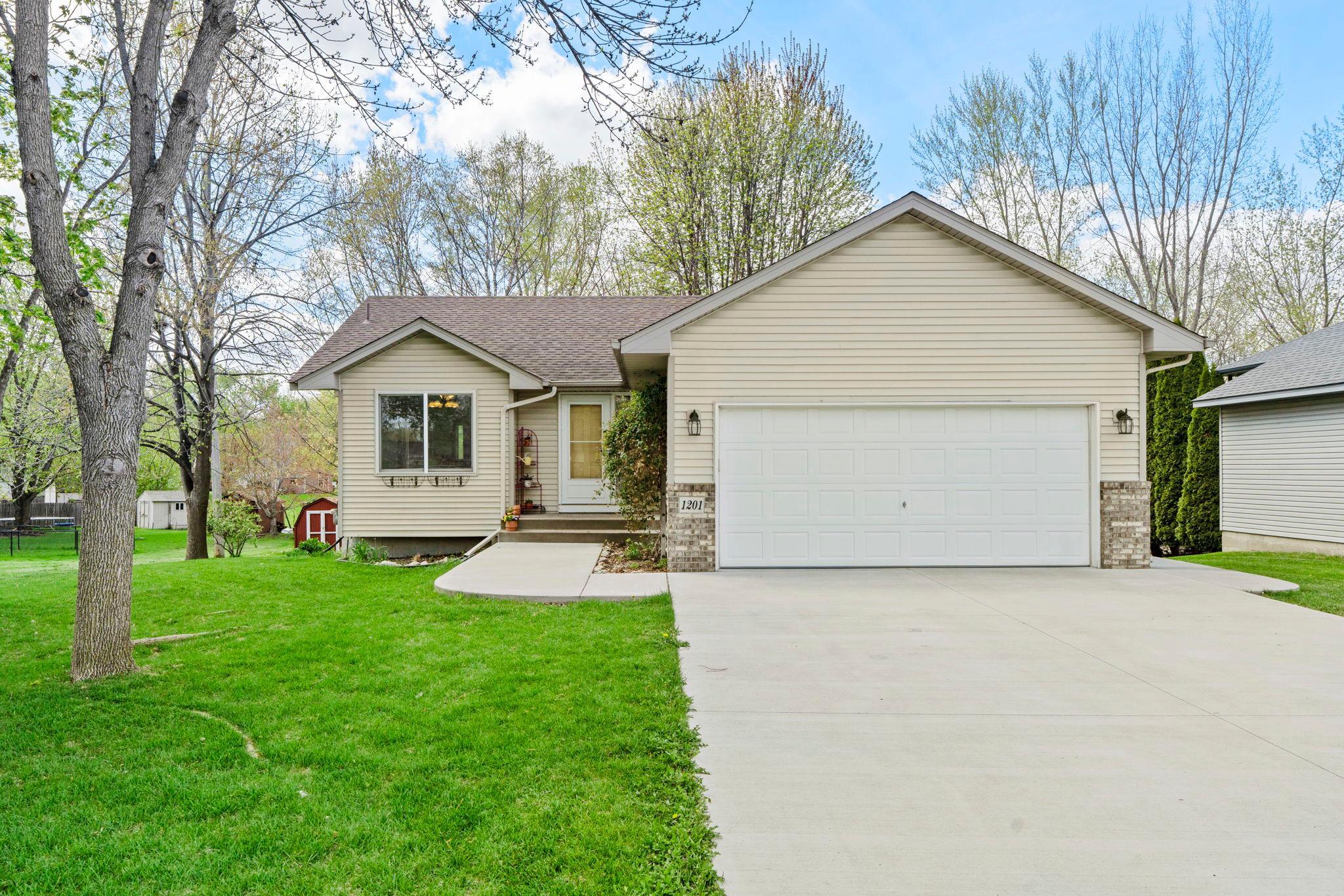 1201 Juniper Lane