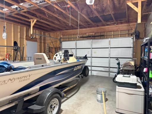A shot of the second partition of the garage.
