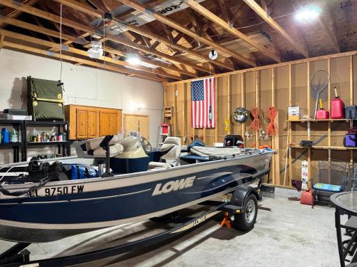 One more angle of the second partition of the garage.