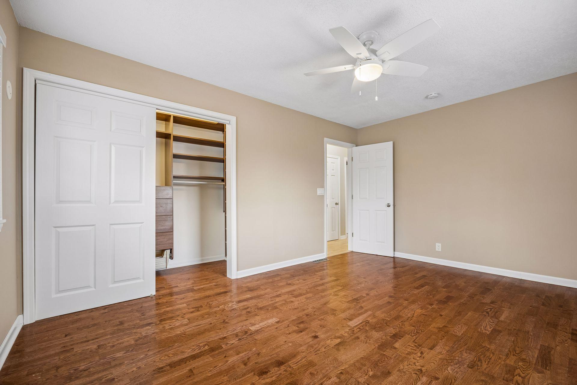 7837 Edgebrook Drive - Spacecrafting - 0027.jpg