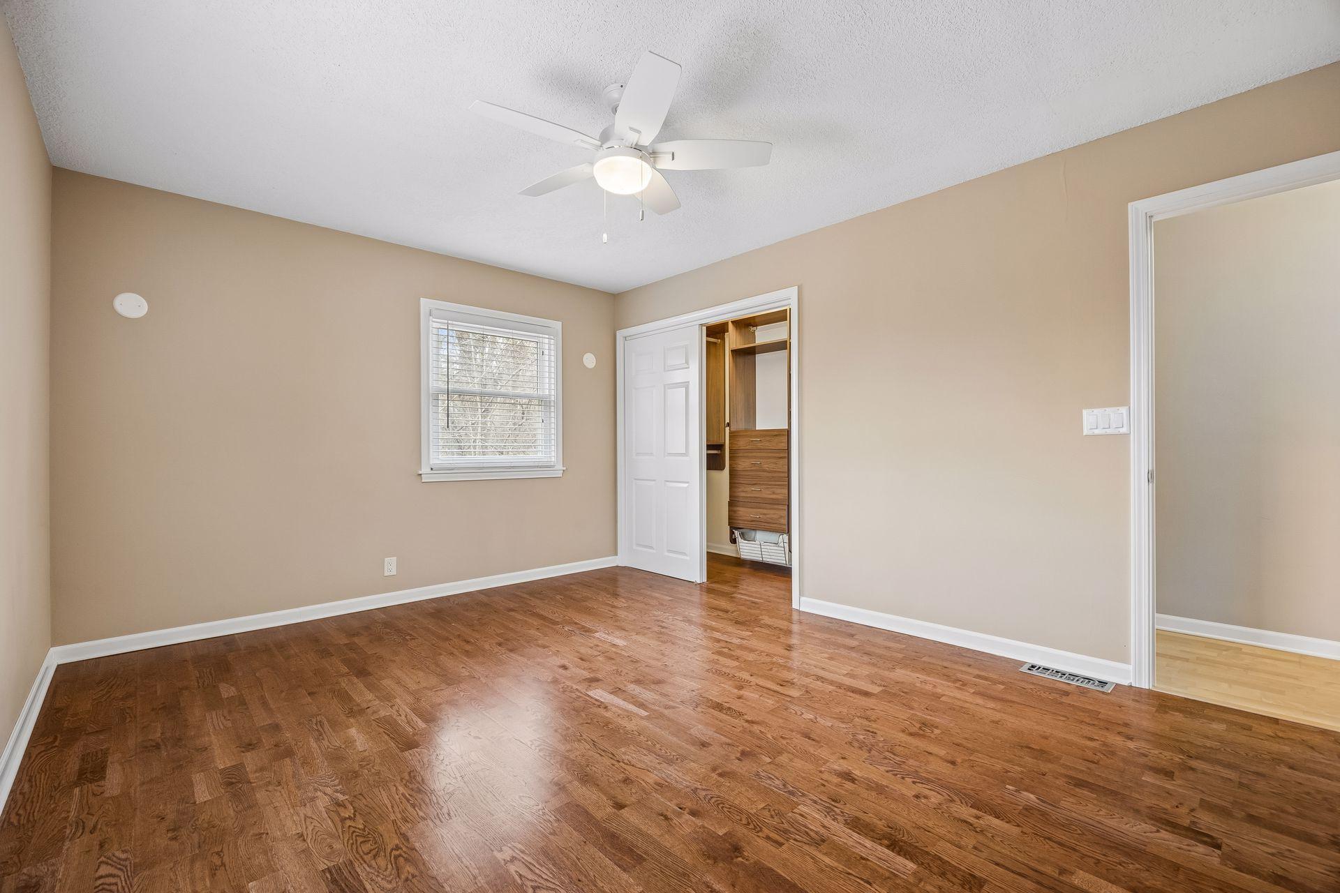 7837 Edgebrook Drive - Spacecrafting - 0028.jpg