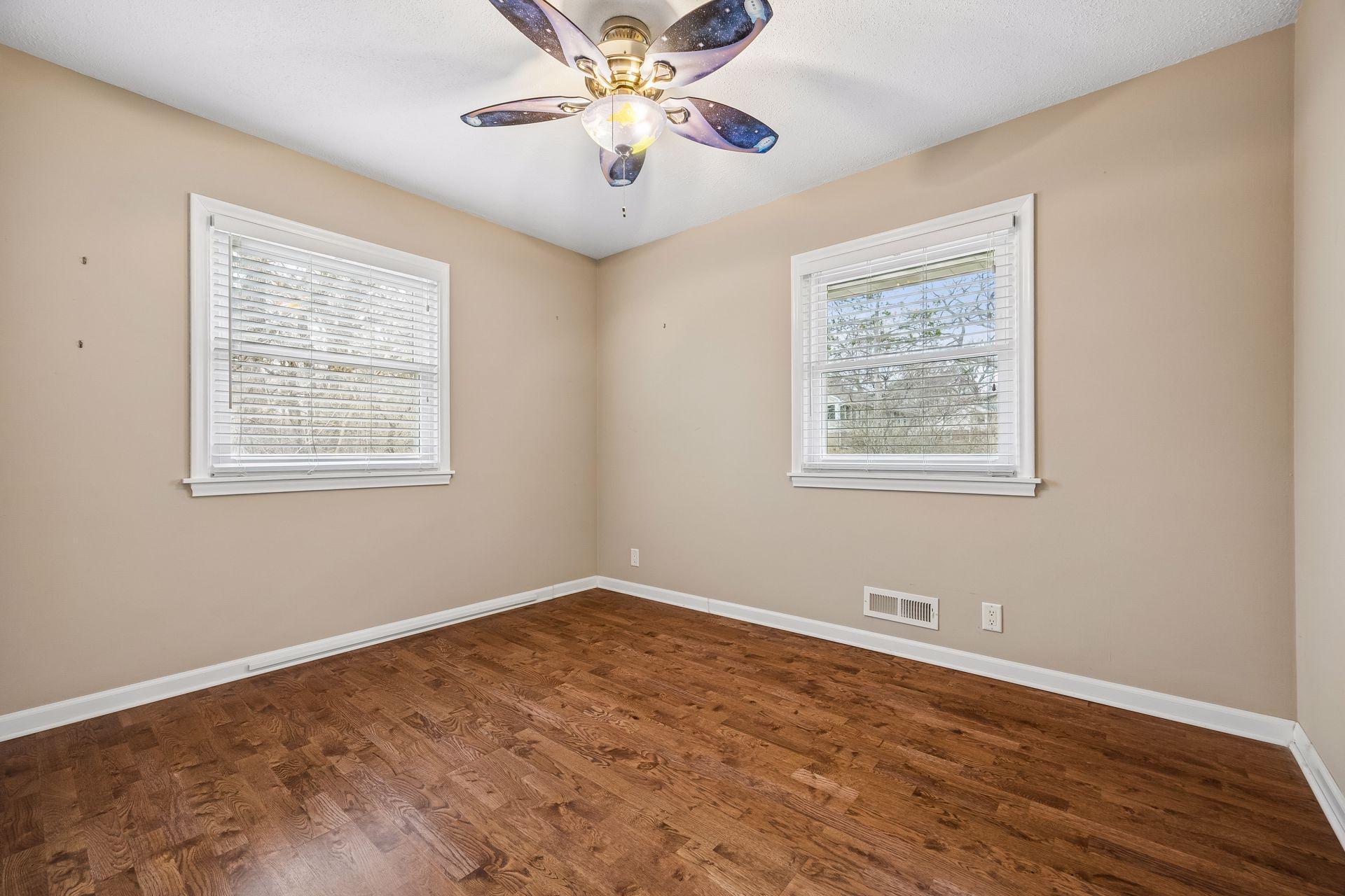 7837 Edgebrook Drive - Spacecrafting - 0029.jpg