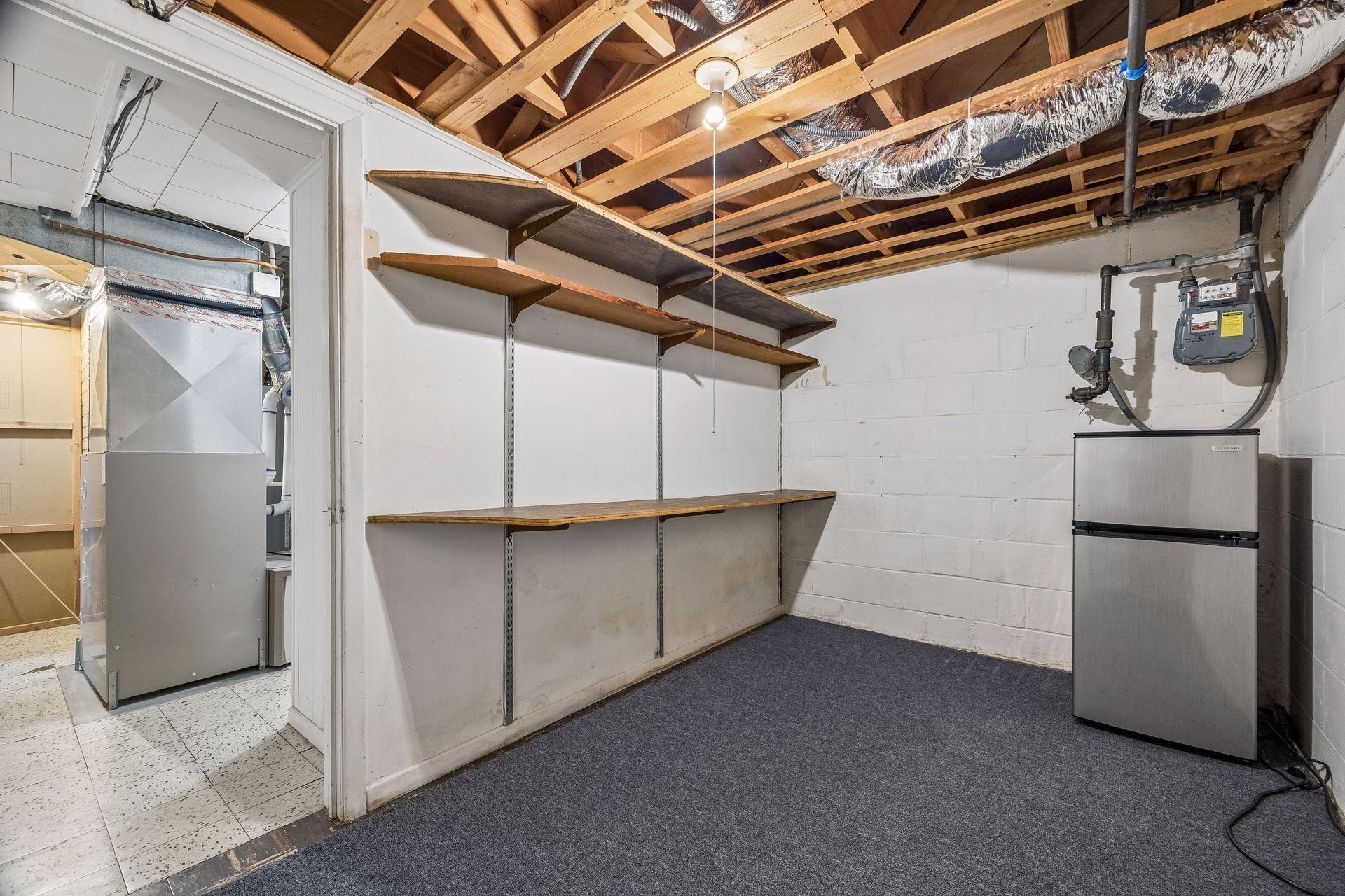 7837 Edgebrook Drive - Spacecrafting - 0041.jpg