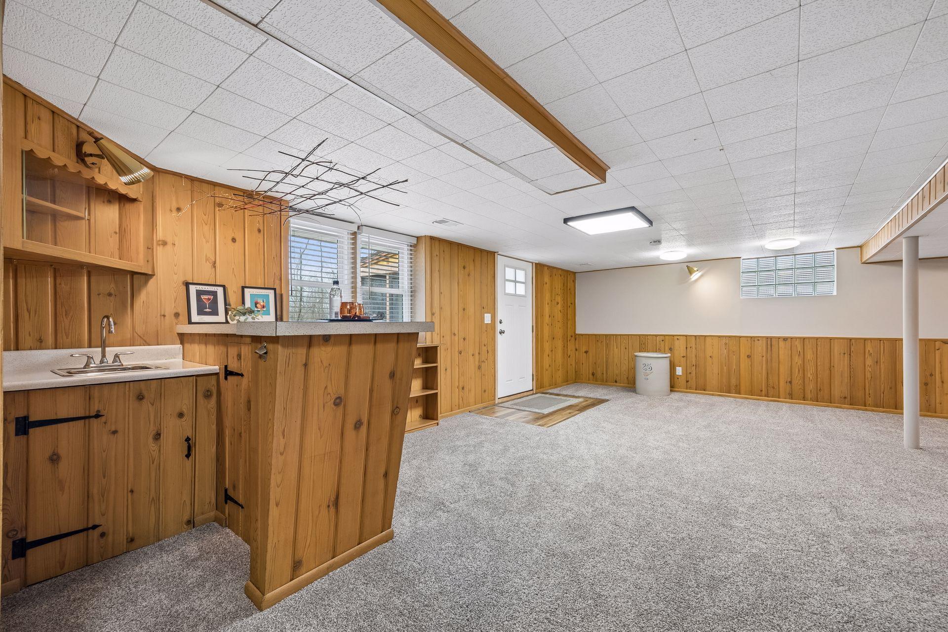 7837 Edgebrook Drive - Spacecrafting - 0038.jpg