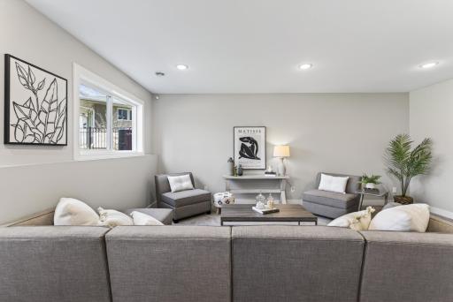 5716 Fairfax Avenue, Minneapolis, MN 55424