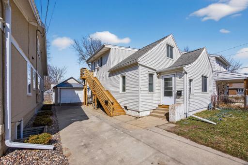 807 2nd Street NW, Rochester, MN 55901