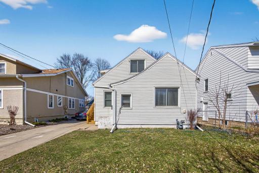 807 2nd Street NW, Rochester, MN 55901