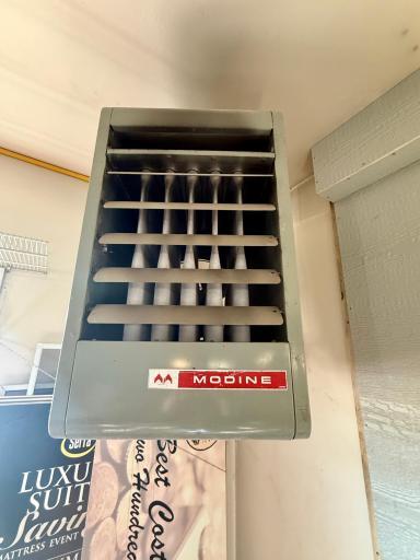 attached garage is heated