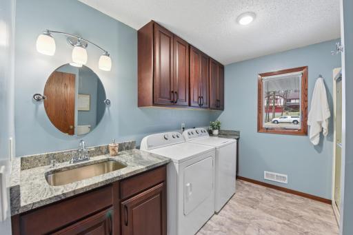 5831 Fawn Trail Circle, Saint Paul, MN 55129