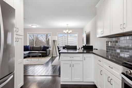 1571 Christie Place, Saint Paul, MN 55106