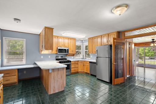 212 Central Avenue S, Norwood Young America, MN 55397