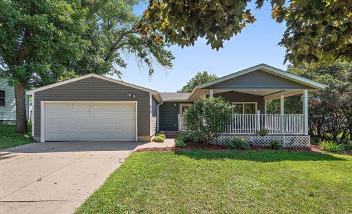 Delightful Norwood home ready for it's new onwers!