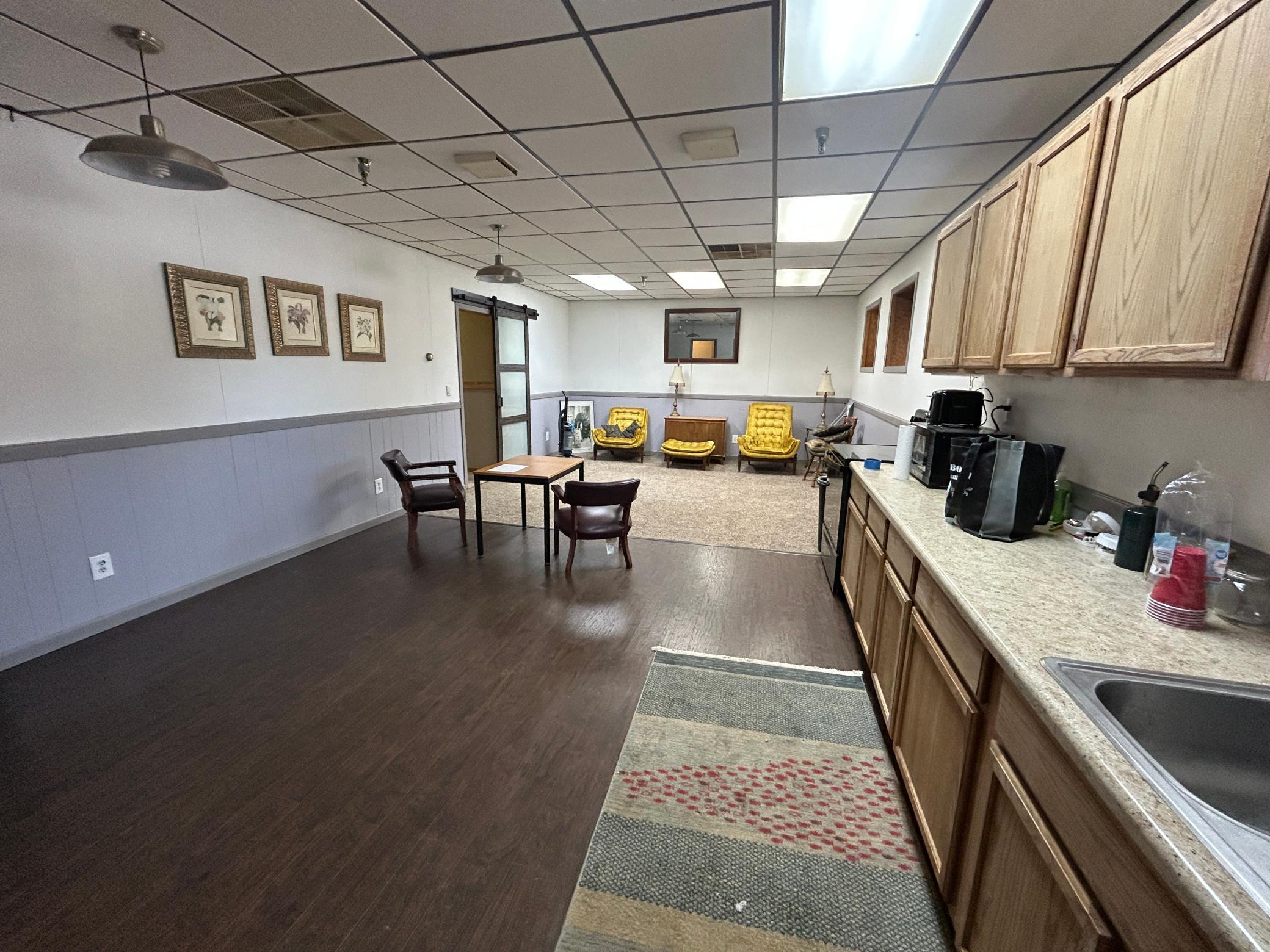 Office Space/Apartment 4