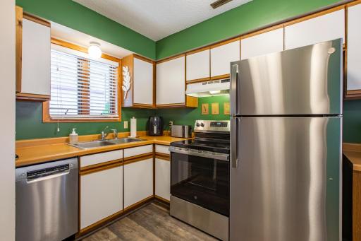 2765 Charles Court NW, Rochester, MN 55901
