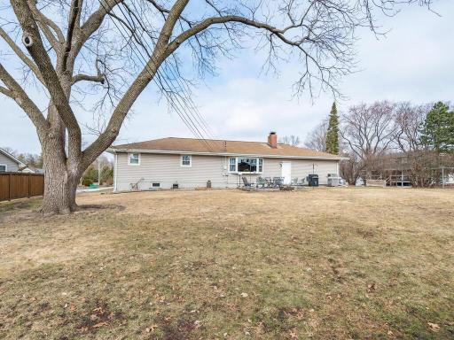 17731 Sterling Terrace, Eden Prairie, MN 55346