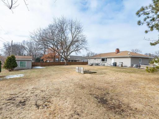 17731 Sterling Terrace, Eden Prairie, MN 55346