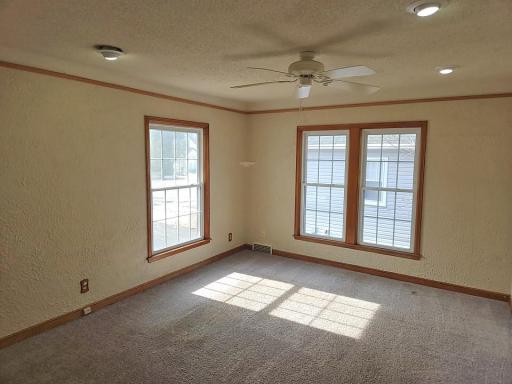 181 Annapolis Street E, Saint Paul, MN 55118