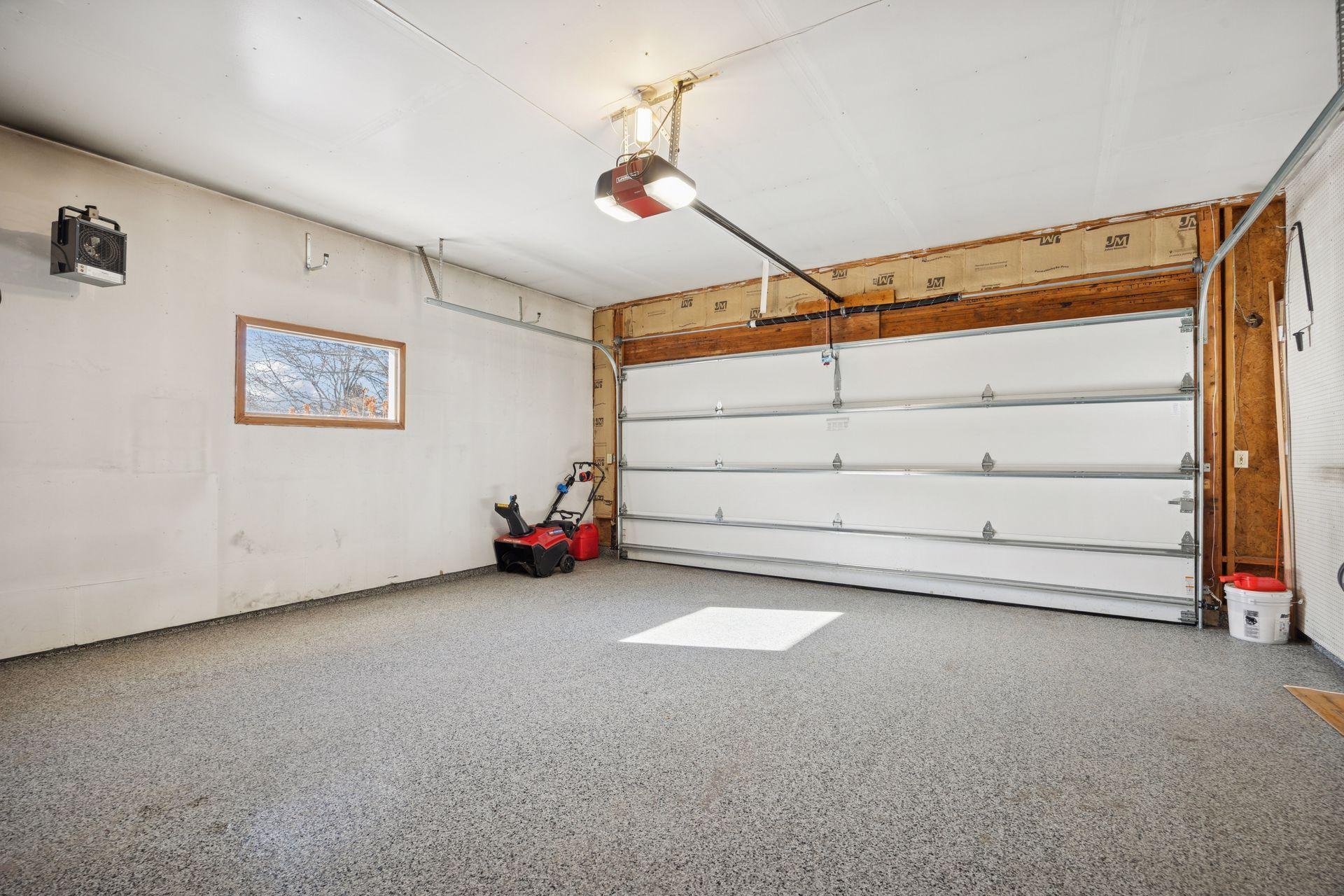 8644 Sycamore Lane North - Spacecrafting - 0039.jpg