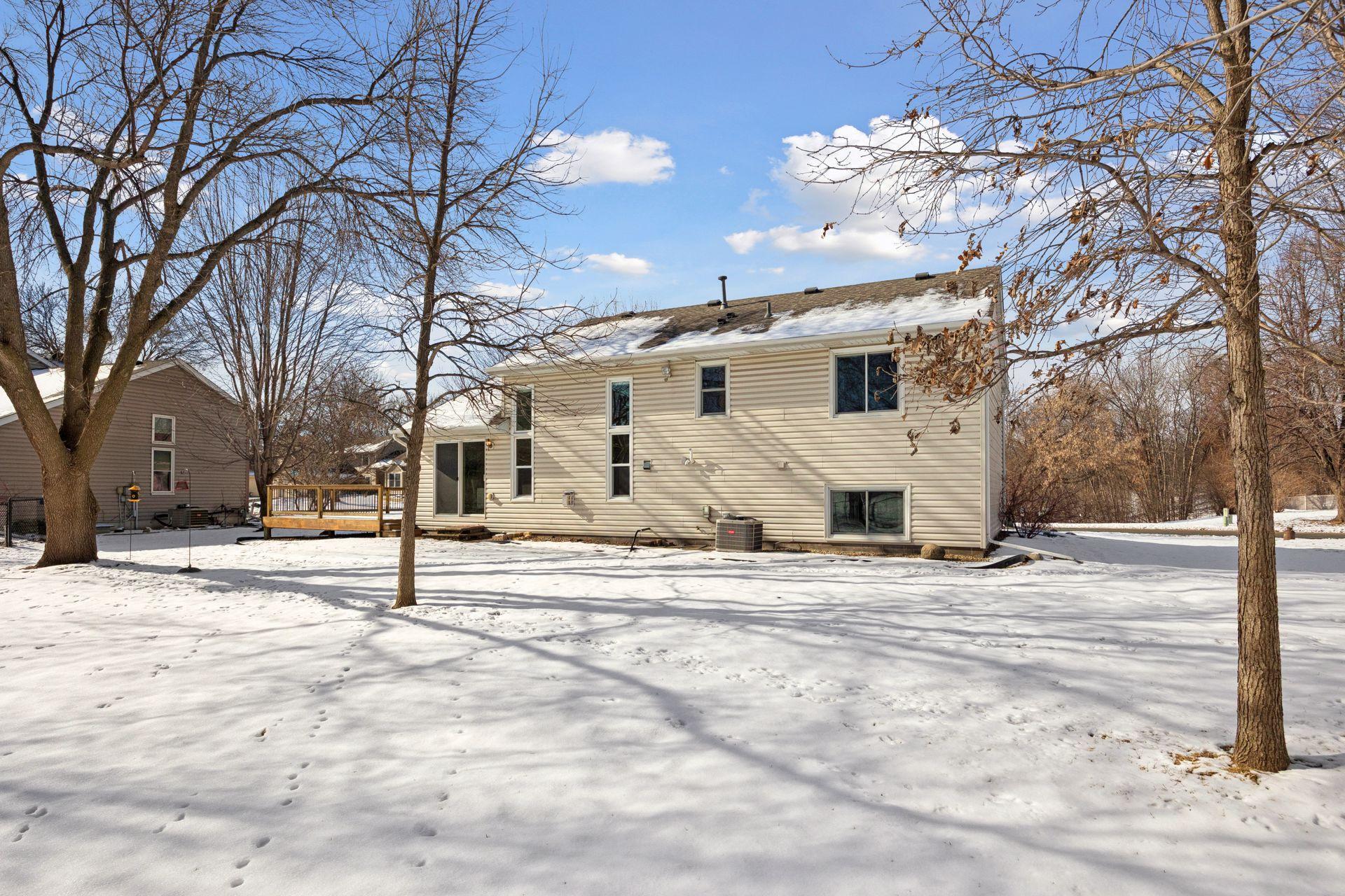 8644 Sycamore Lane North - Spacecrafting - 0040.jpg