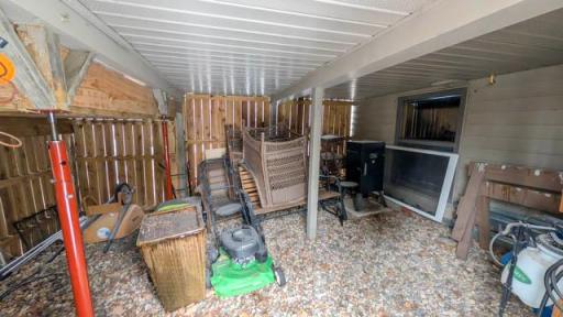 1918 Bayview Drive, Albert Lea, MN 56007