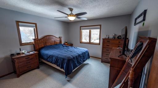 1918 Bayview Drive, Albert Lea, MN 56007