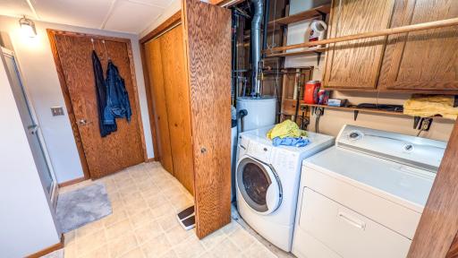 1918 Bayview Drive, Albert Lea, MN 56007
