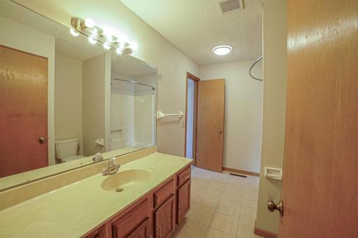 6700 Kara Drive, Eden Prairie, MN 55346