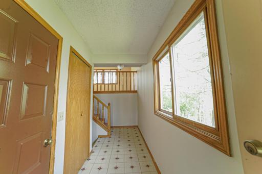 6700 Kara Drive, Eden Prairie, MN 55346