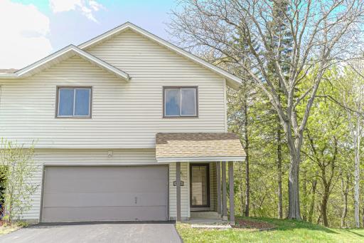 6700 Kara Drive, Eden Prairie, MN 55346