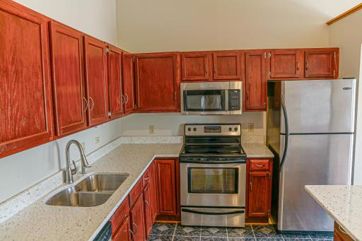 6700 Kara Drive, Eden Prairie, MN 55346