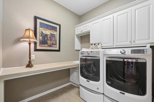 10100 Indigo Drive, Eden Prairie, MN 55347