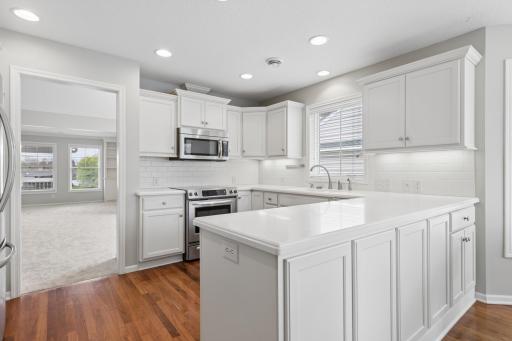 7188 Waterstone Lane, Saint Paul, MN 55125