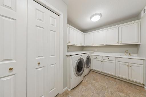 7188 Waterstone Lane, Saint Paul, MN 55125