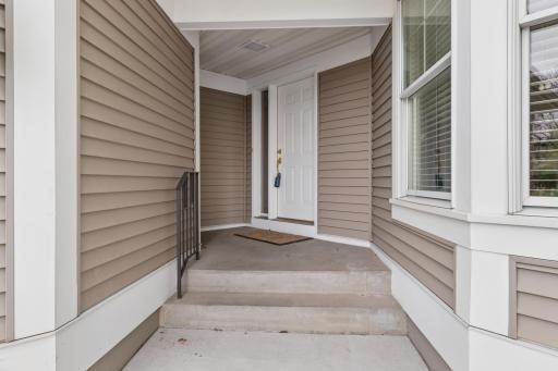 7188 Waterstone Lane, Saint Paul, MN 55125