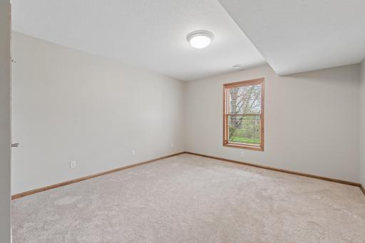 7188 Waterstone Lane, Saint Paul, MN 55125