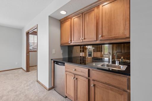 7188 Waterstone Lane, Saint Paul, MN 55125