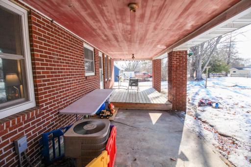 705 Marshall Ave (55).jpg