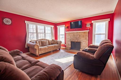 705 Marshall Ave (5).jpg