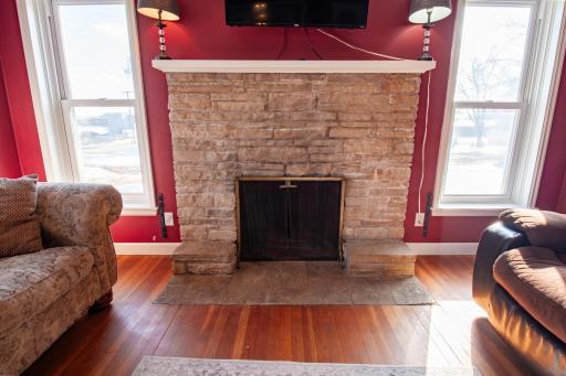 705 Marshall Ave (23).jpg